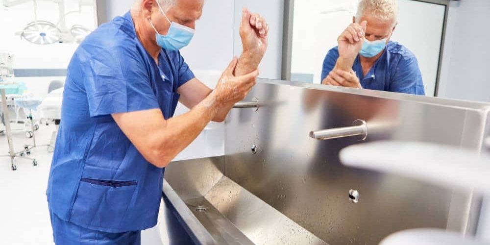 sanificazione degli ambienti sanitari